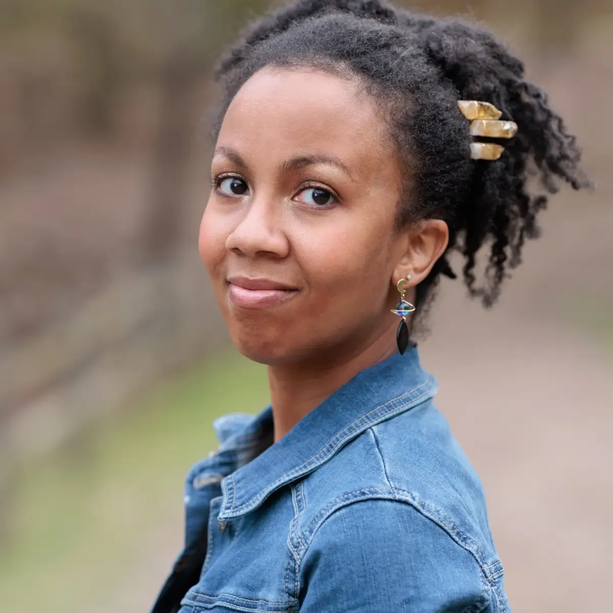 Photo of Shannon Sanders by David Choy.