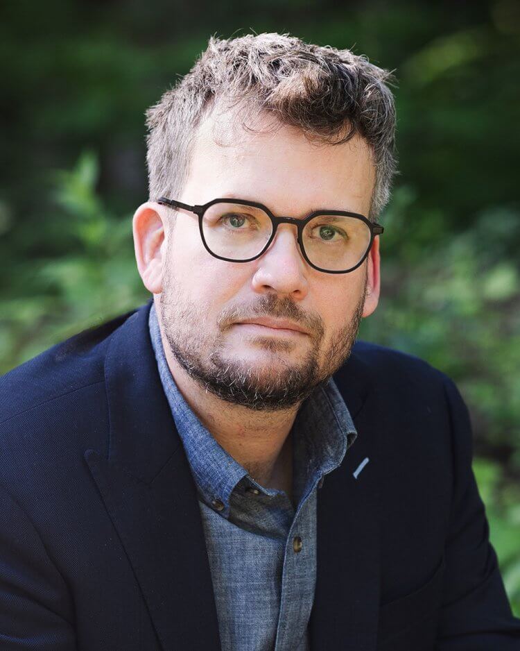 Photo of John Green by Marina Waters.